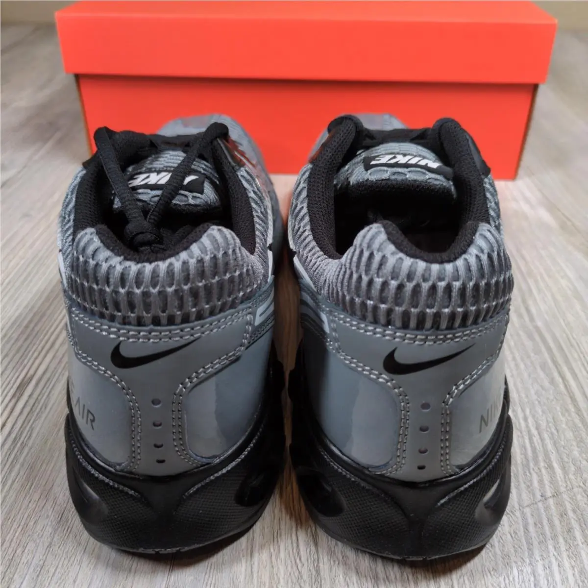 Nike shoes - Gray 2