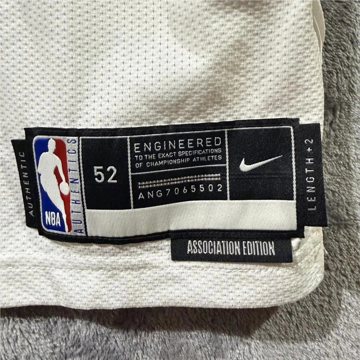 Nike clothing - White 3