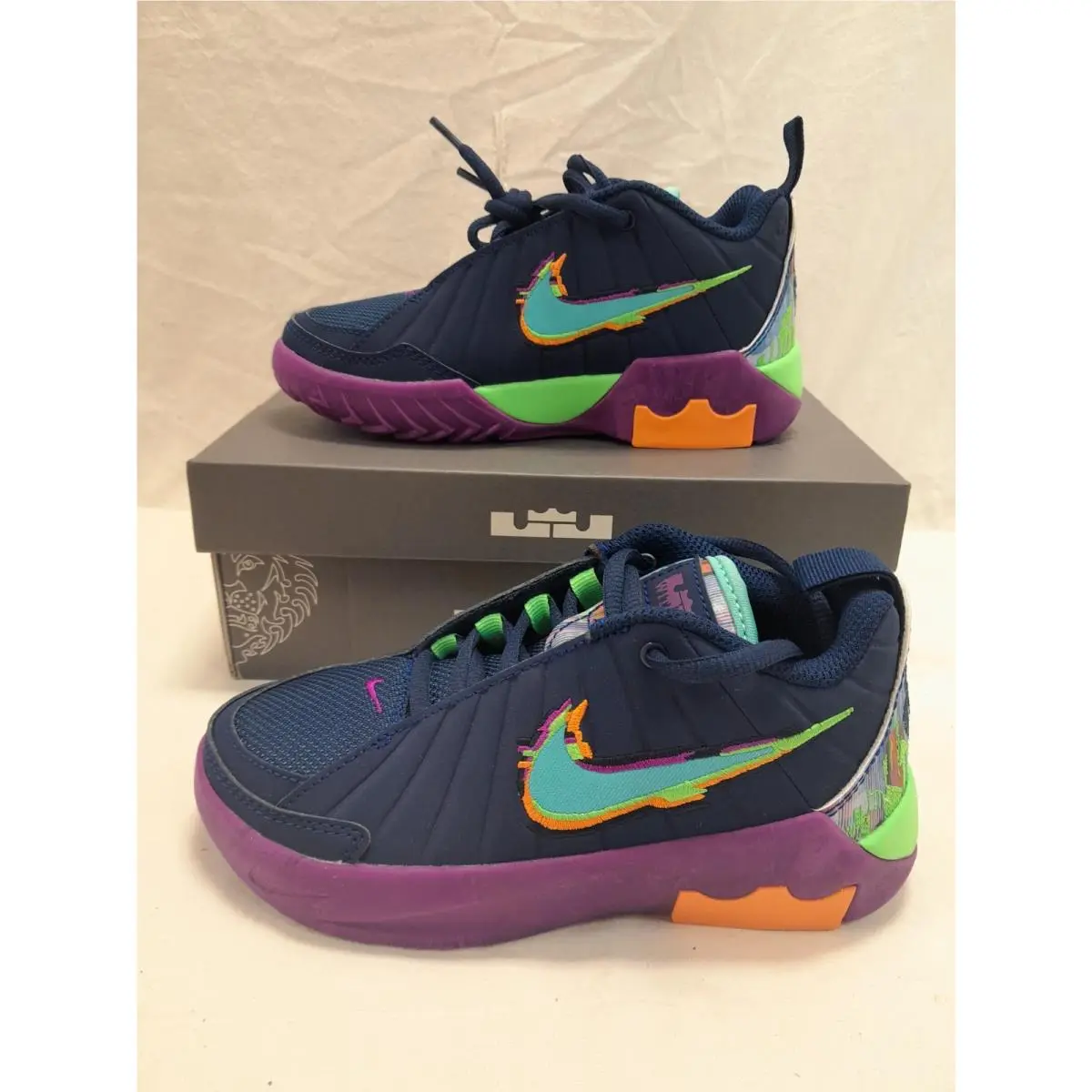 Nike shoes - Nike LeBron Witness - LeBron Witness - Blue 1