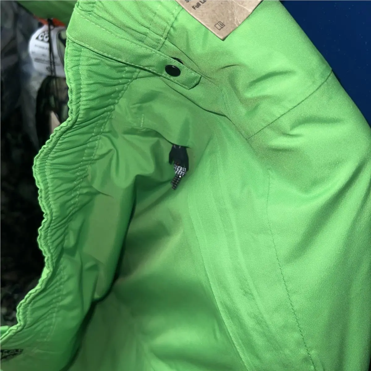 Nike clothing - Nike ACG Skull Peak - ACG Skull Peak - IF0905307 - Green (UPC: 0198488276762) 6