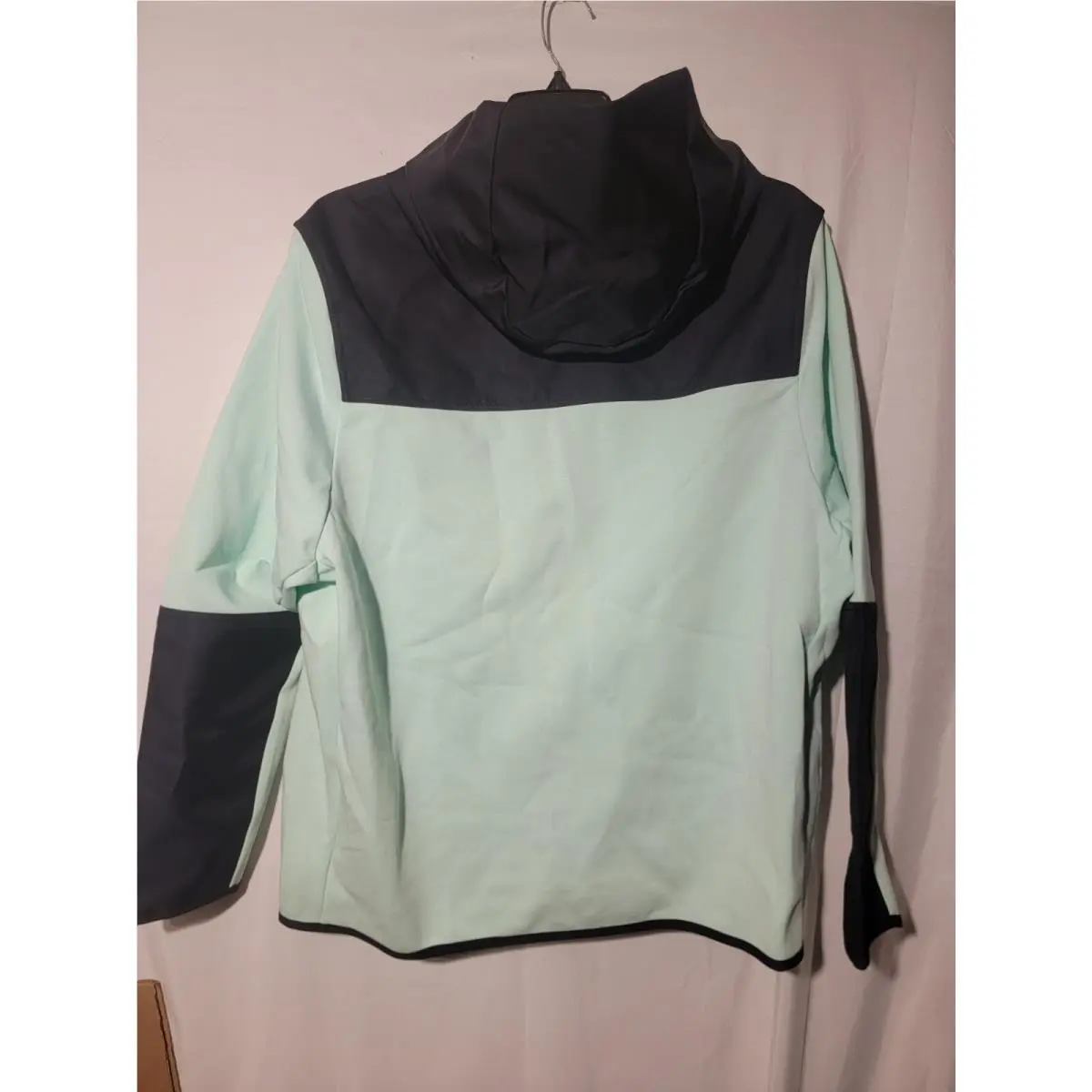 Nike clothing - Green 2