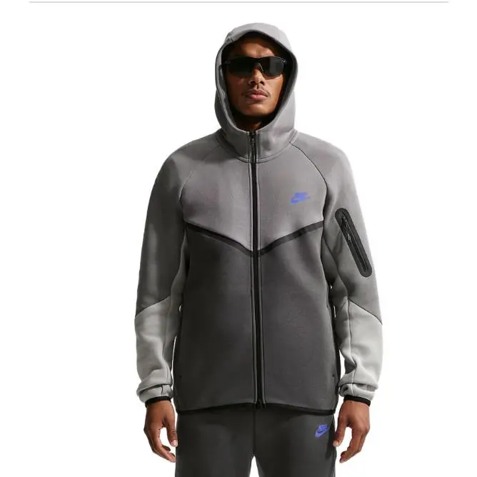 Tech Fullzip Windrunner Hoodie Mens Small Gray Sleeve Zip Pocket HV0949018 by Nike