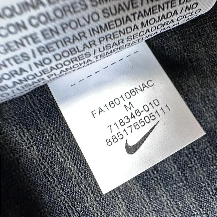 Nike clothing - Black 5
