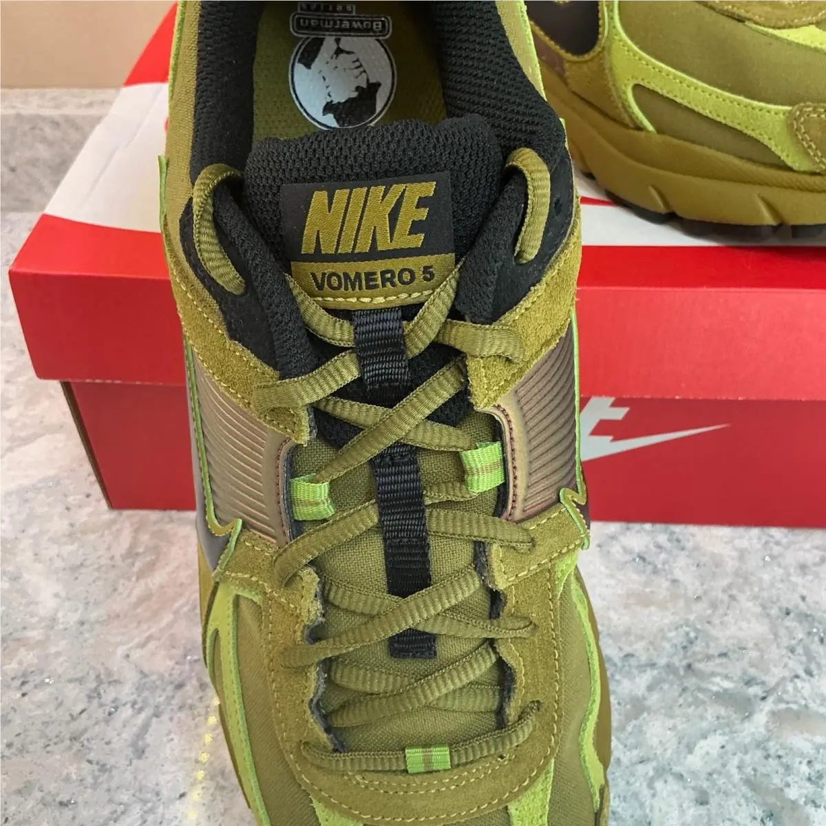 Nike shoes - Nike Zoom Vomero 5 Olive Flak FJ1910-300 - Green 0