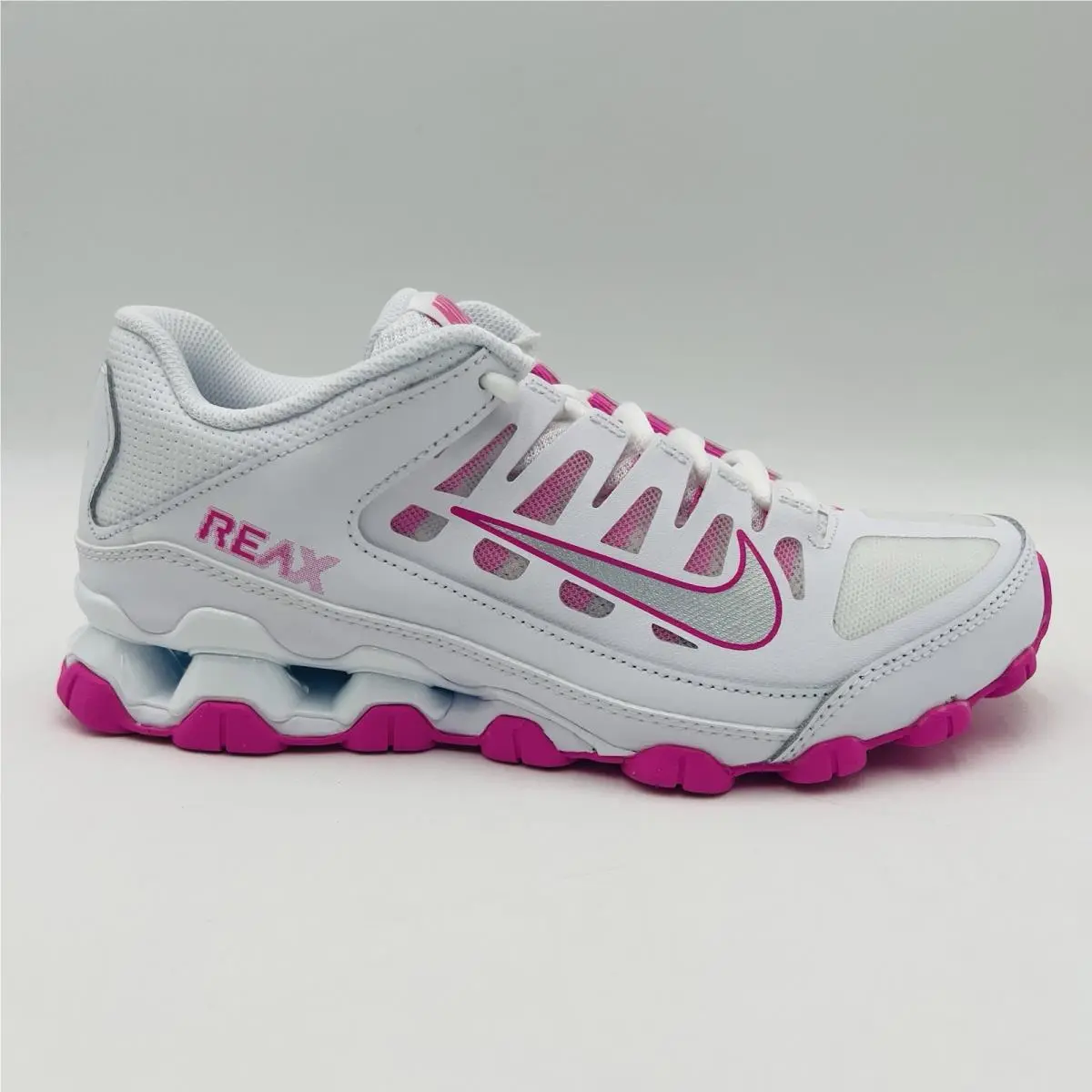 Nike shoes - Nike 8 - IO2400-102 - White 0
