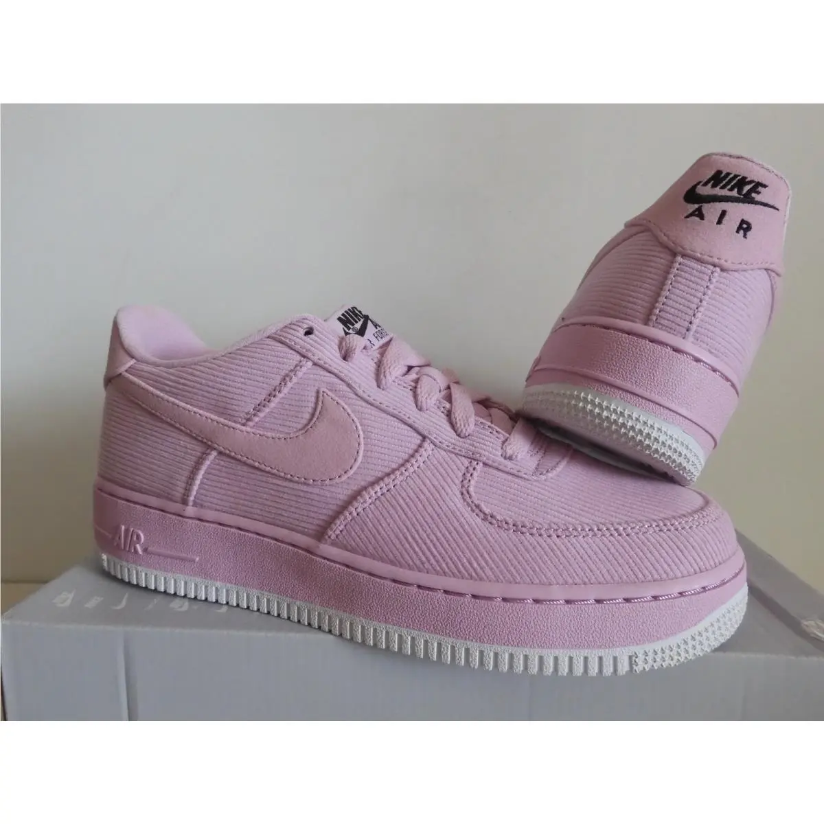 Nike shoes - Nike Air Force 1 LV8 - Pink (UPC: 659658380332) 1