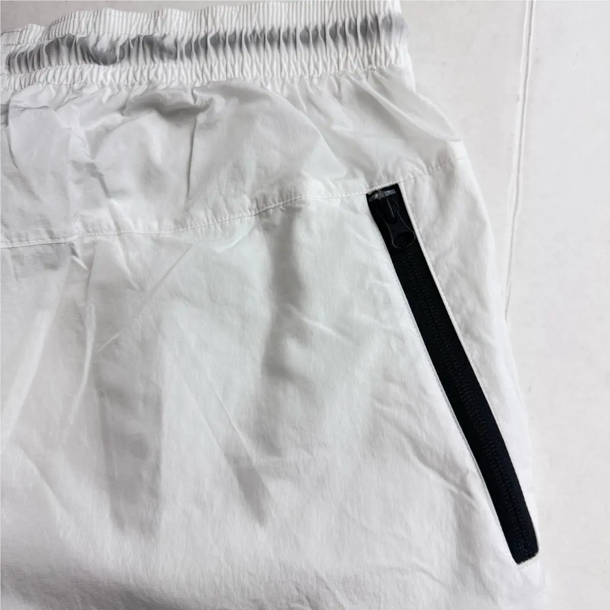 Nike clothing - White 8