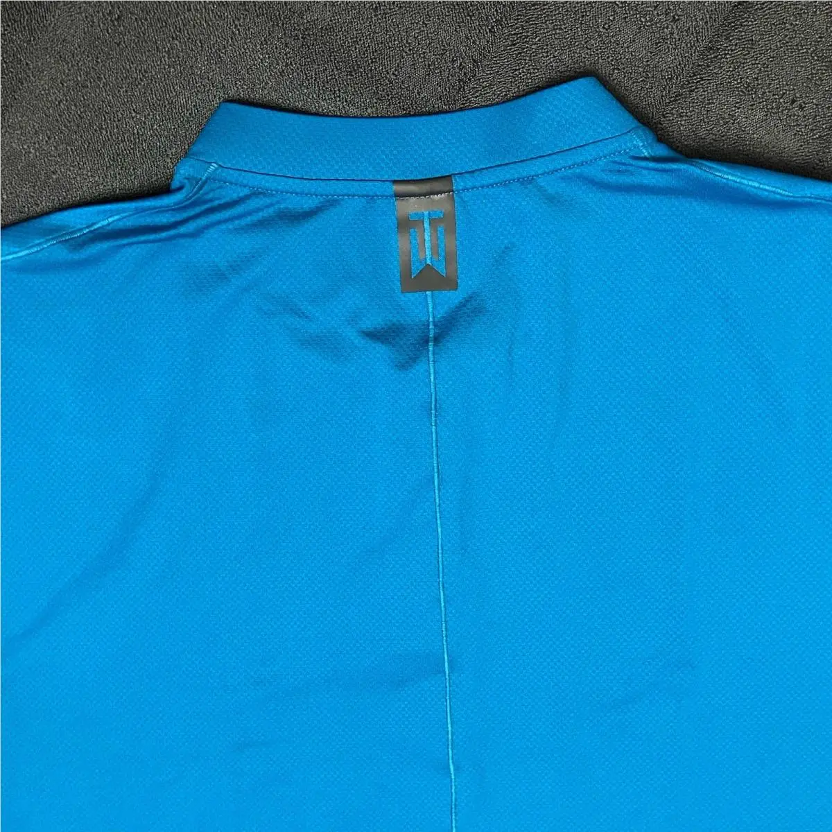 Nike clothing - Nike Tiger Woods Dry ADV Blade Mock - Deepwater Blue Abyss 1