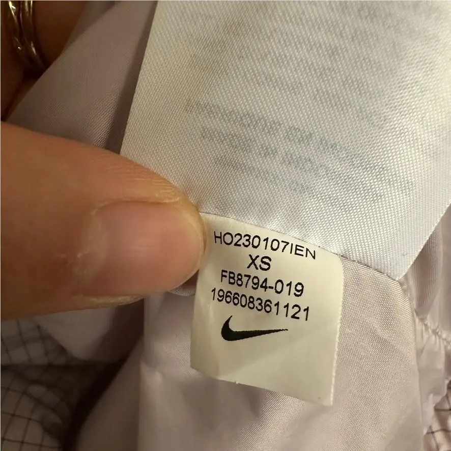 Nike clothing - Nike Sportswear Windpuffer Therma-FIT - Sportswear Windpuffer - Purple (UPC: 196608361145) 7