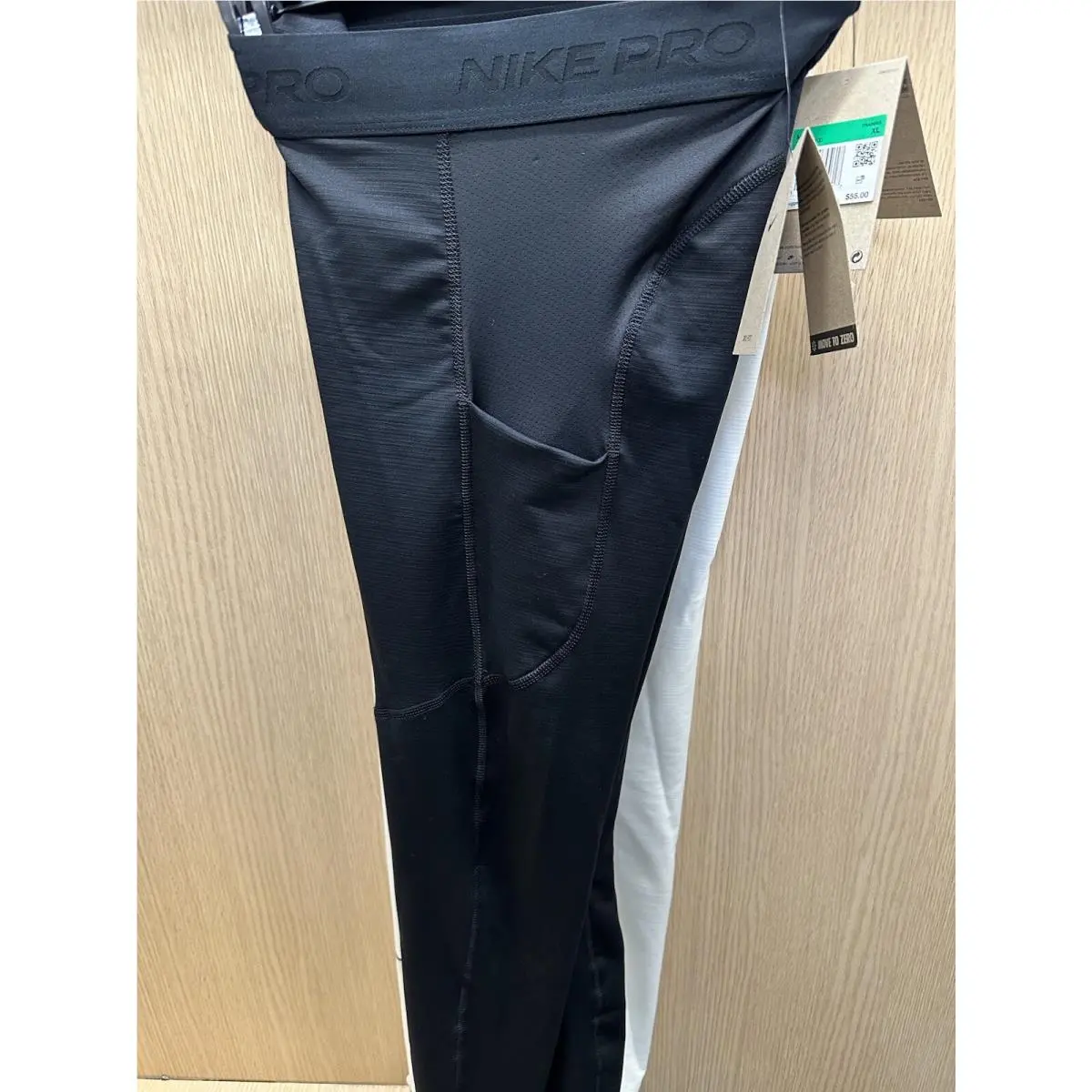 Nike clothing - Nike - White and black (UPC: 196608745532) 1