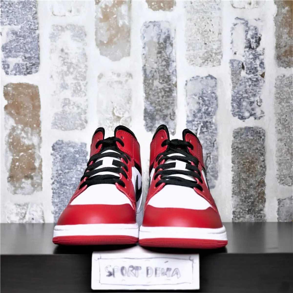 Nike shoes - Jordan 1 - White/Gym Red 2