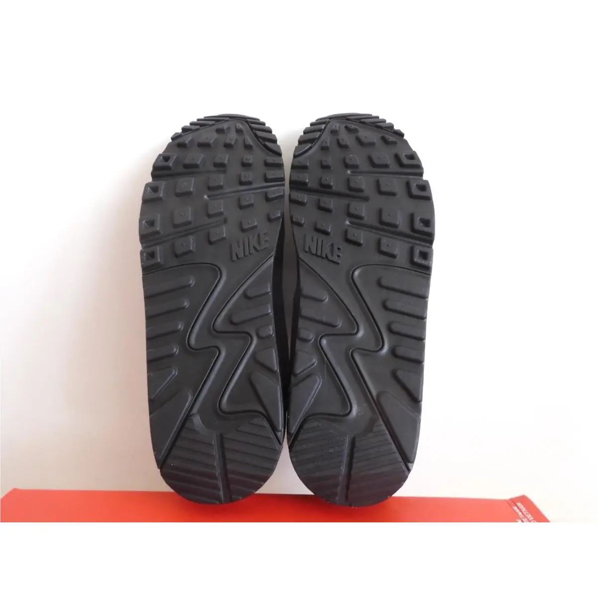 Nike shoes - Nike Air Max 90 - Air Max - 537384-072 - Black (UPC: 640135423215) 5