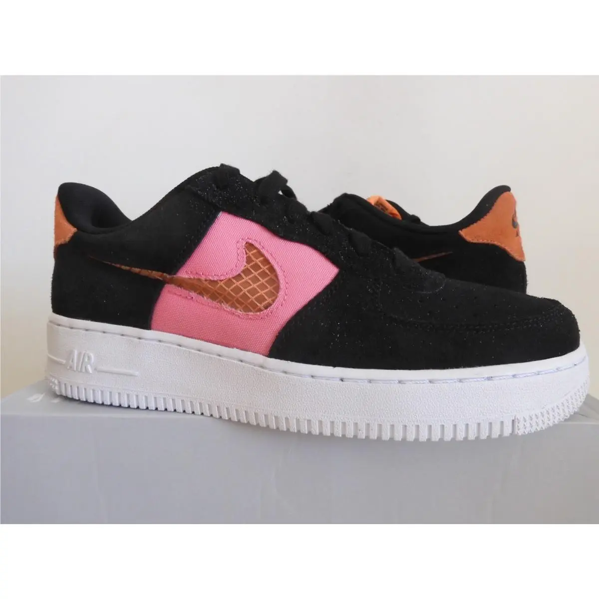 Nike shoes - Nike Air Force 1 LV8 - CJ4093 002 - Black (UPC: 194272712539) 0