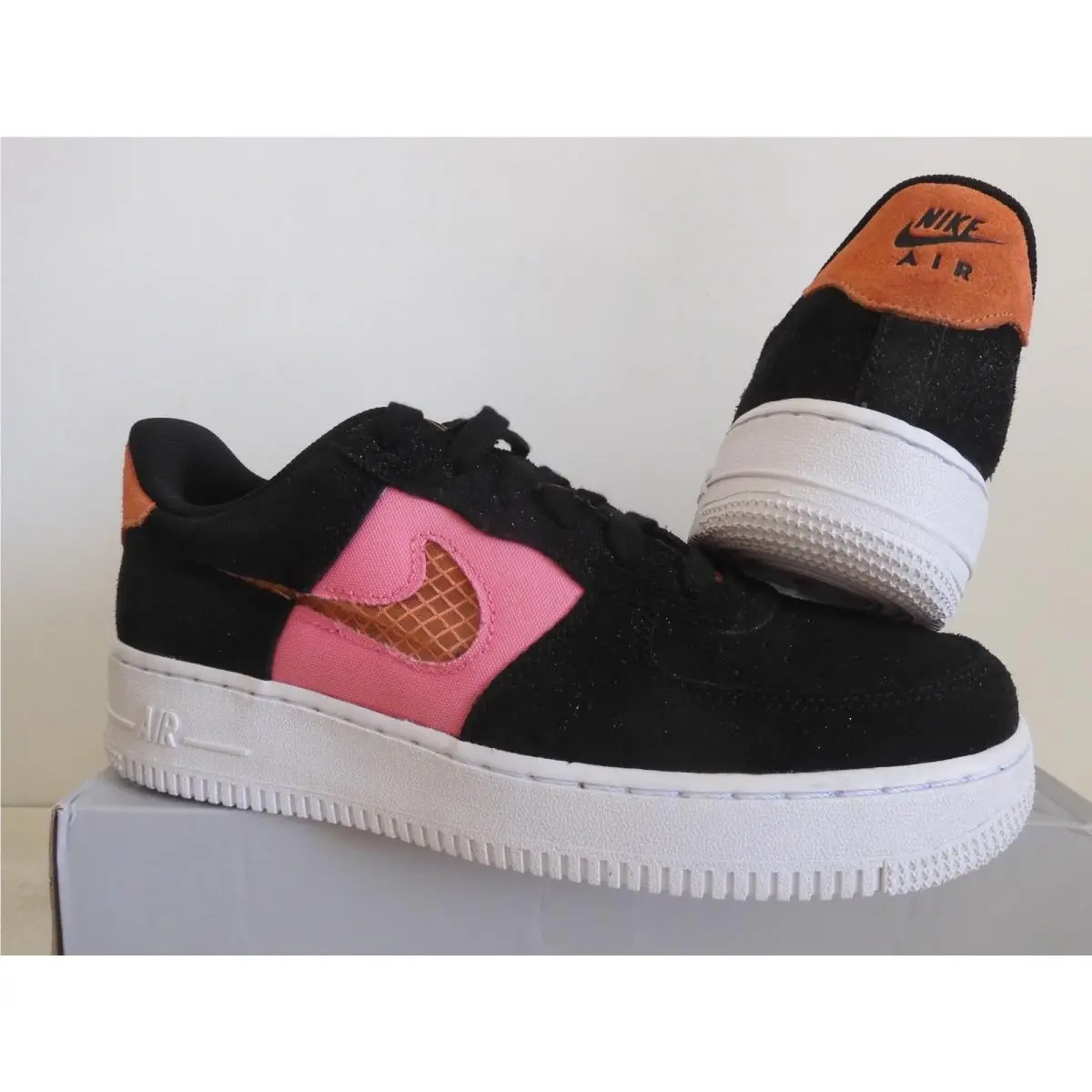Nike shoes - Nike Air Force 1 LV8 - CJ4093 002 - Black (UPC: 194272712539) 1