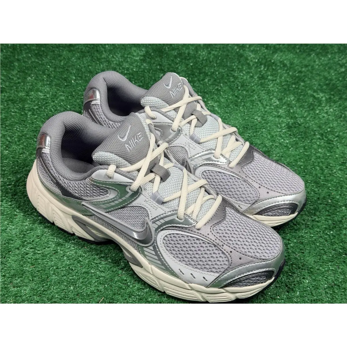 Nike shoes - Nike V5 RNR - RNR - HJ5228-003 - Gray 1