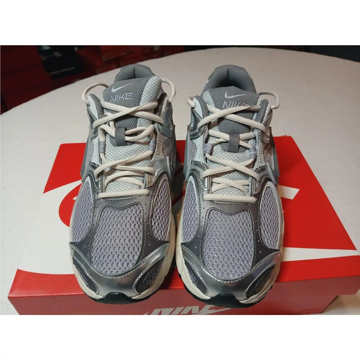 Nike V5 Rnr Running Shoes Cement Grey Silver Sail HJ5228-003 Mens Sz 9.5
