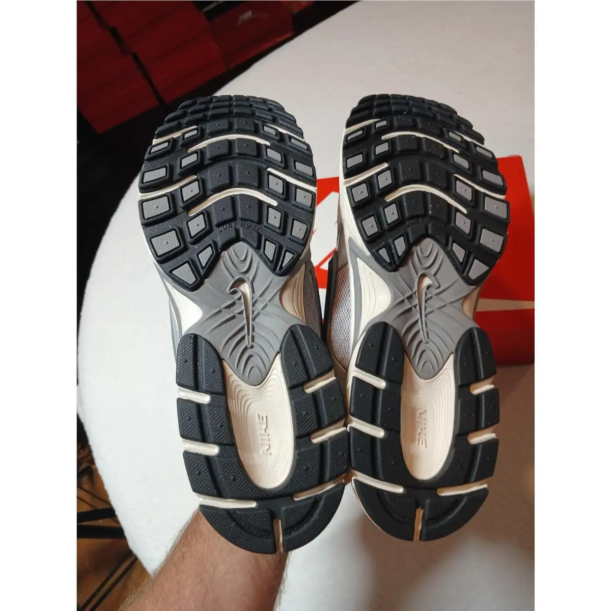 Nike shoes - Nike V5 RNR - RNR - HJ5228-003 - Gray 4