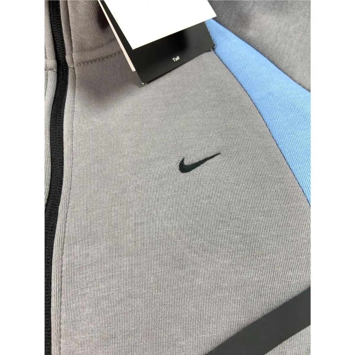 Nike clothing - Gray 3