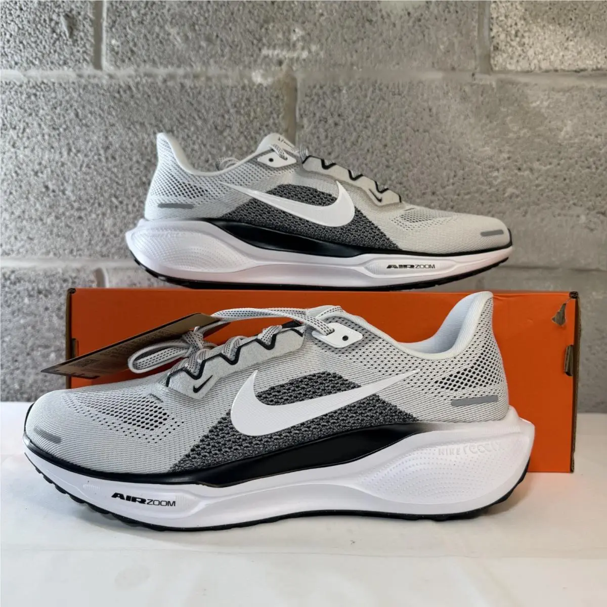 Nike Air Zoom Pegasus 41 Color White /black FD2723 110 Women`s Sz 10 Men`s 8.5