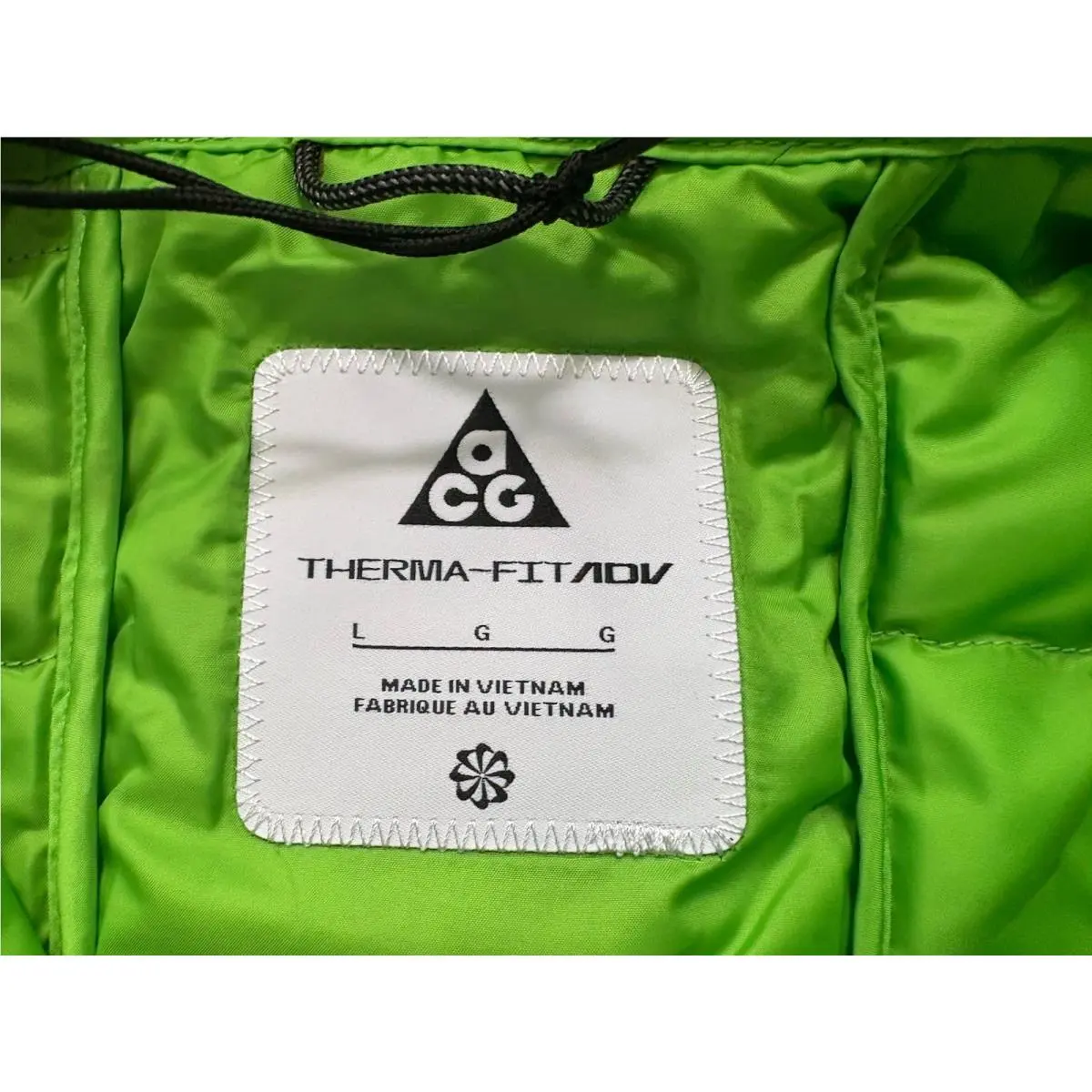 Nike clothing - College Grey/Mean Green/Black/Summit White 1