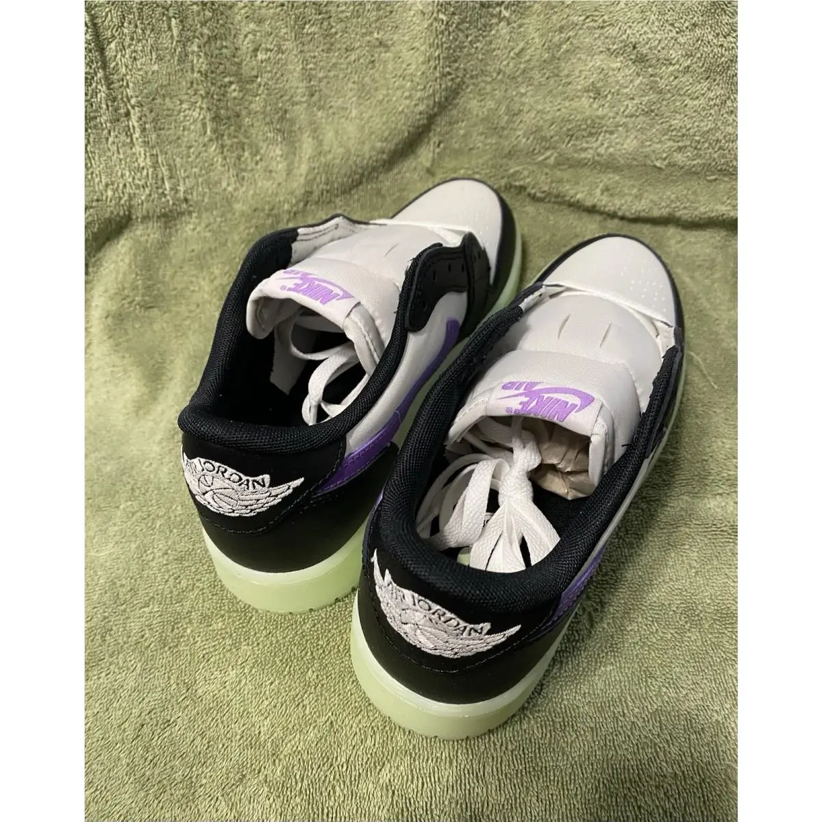 Nike shoes - Air Jordan 1 Low - Air Low - Purple 0