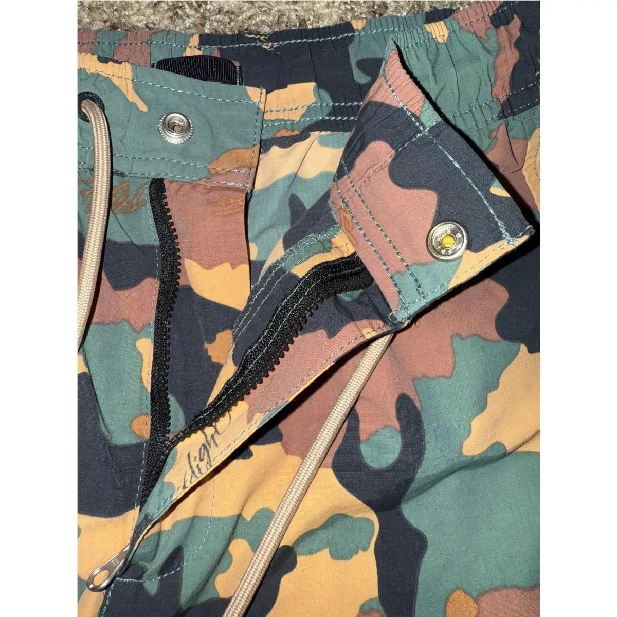 Nike clothing - NA - Brown 9