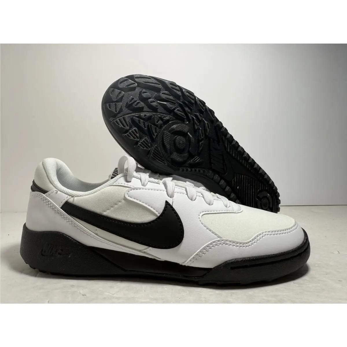 Nike Terra Manta White Black HQ1940-100 Women Size 6 US