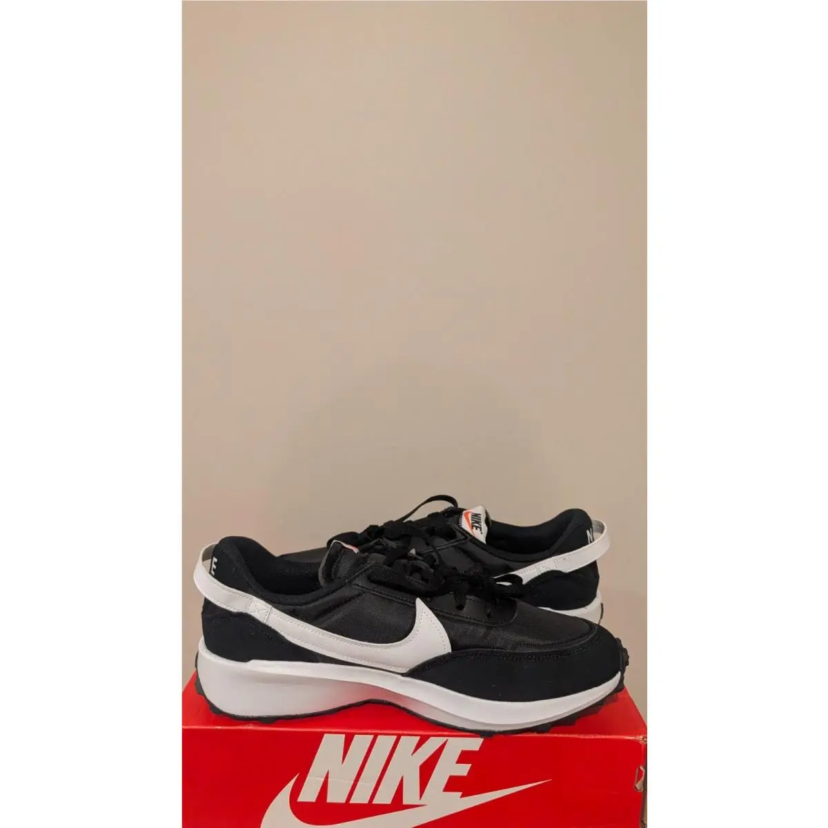 Nike shoes - Black 0