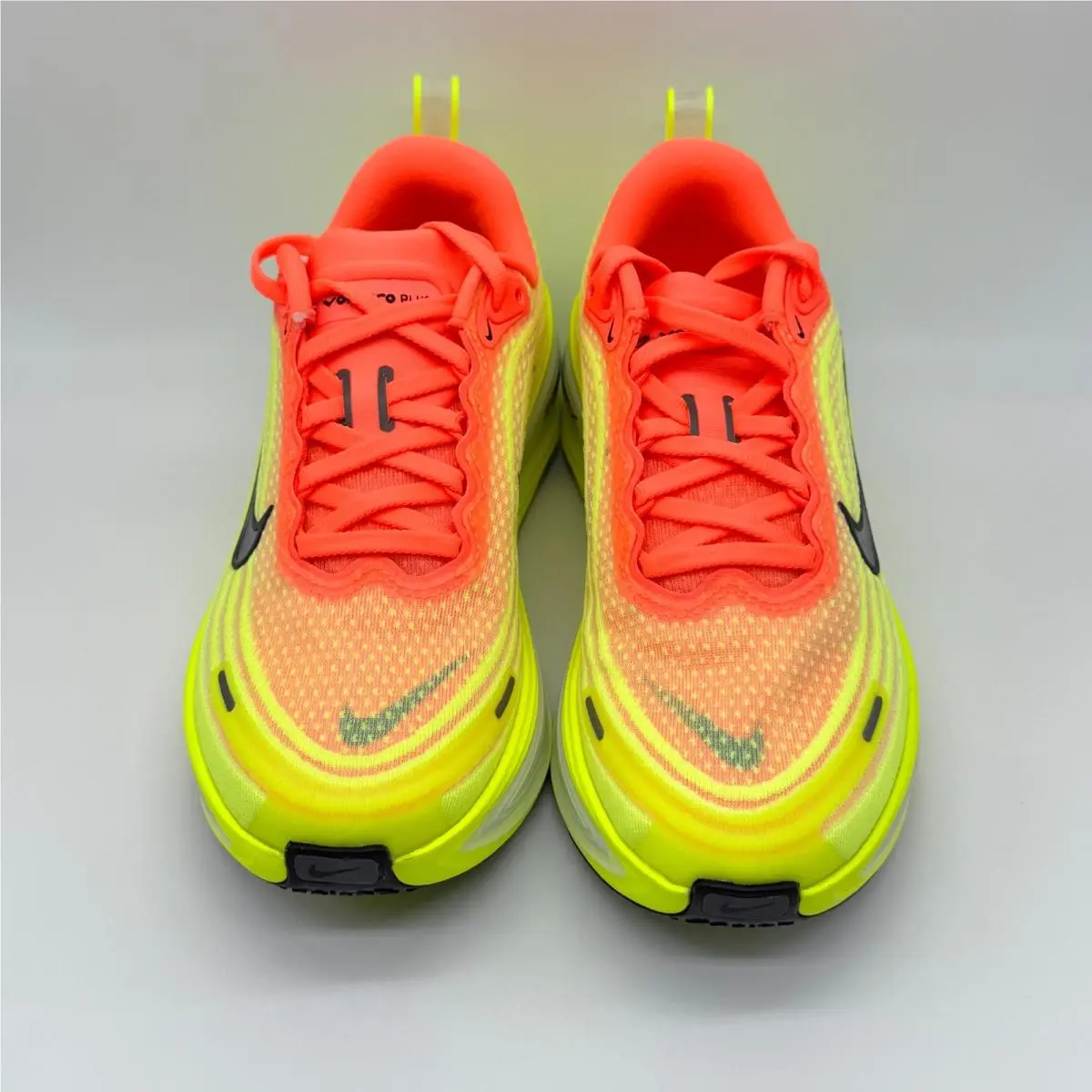 Nike shoes - Nike Vomero Plus - Vomero Plus - HV8154-800 - Yellow (UPC: 198481471669) 0