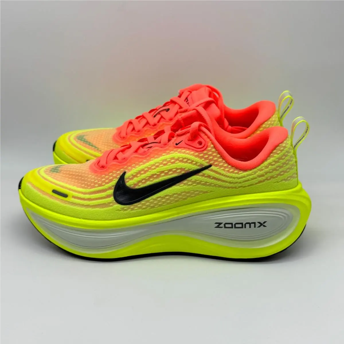 Nike shoes - Nike Vomero Plus - Vomero Plus - HV8154-800 - Yellow (UPC: 198481471669) 1