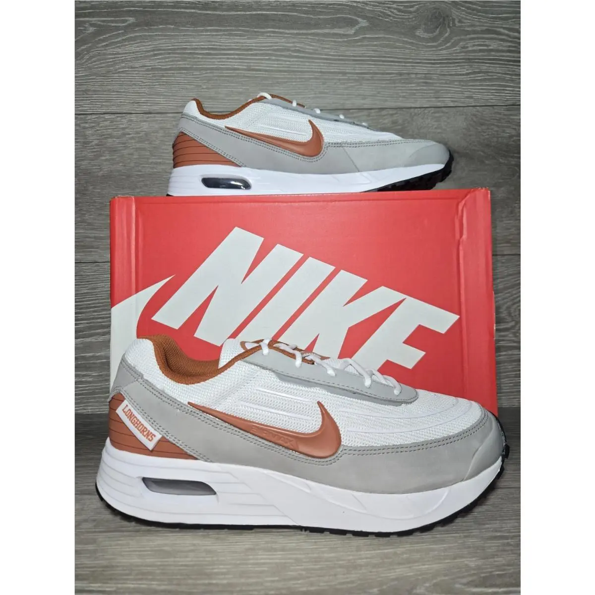 Nike Air Max Verse Texas Longhorns Sneakers White Orange IB3223-100 Mens 9