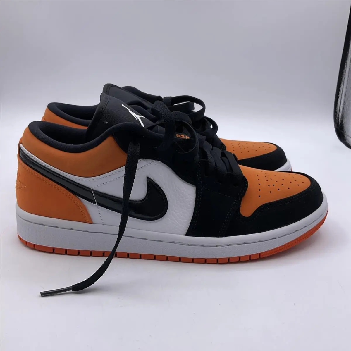 Nike shoes - Air Jordan 1 - Air - 553558-128 - Orange (UPC: 0193152248328) 1