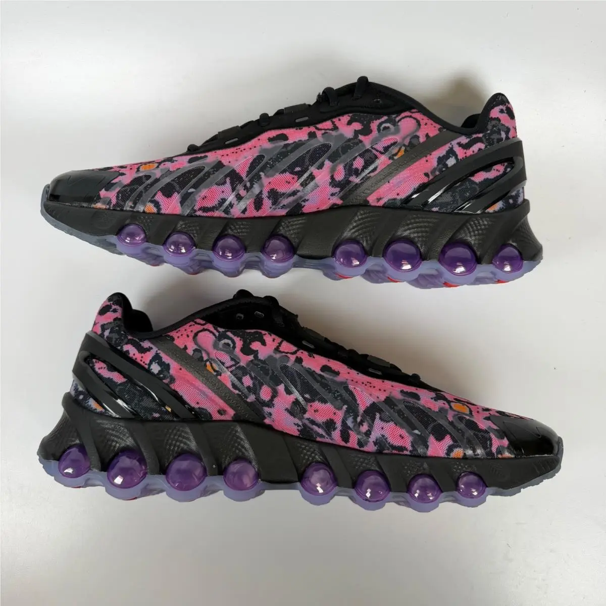 Nike shoes - Nike Air Max Dn8 NRG - Multicolor 1