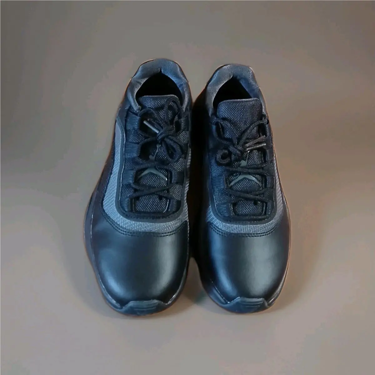 Nike Air Jordan 11 Cmft GS Low Black/anthracite Size 4y CZ0907 003