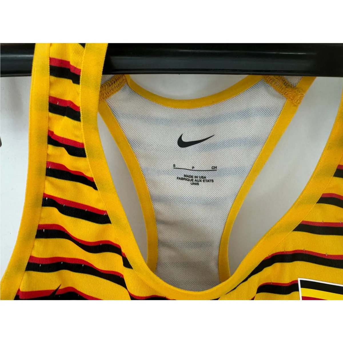 Nike clothing - Yellow 1