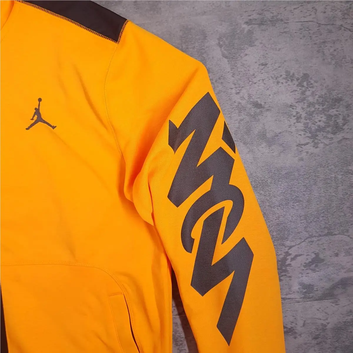 Nike clothing - Orange 2