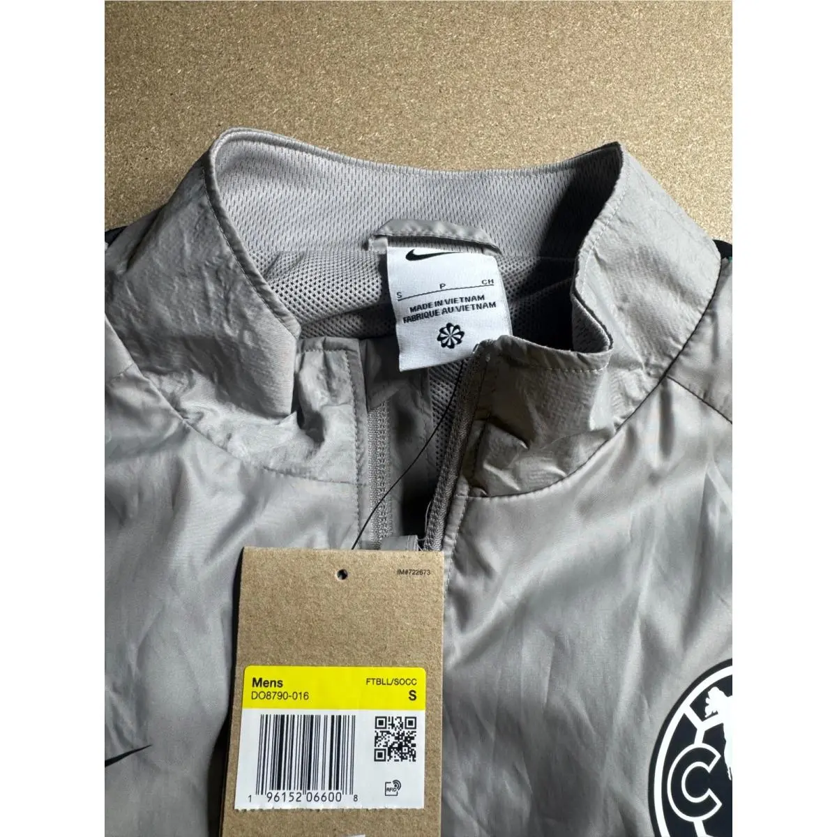 Nike clothing - Gray 3