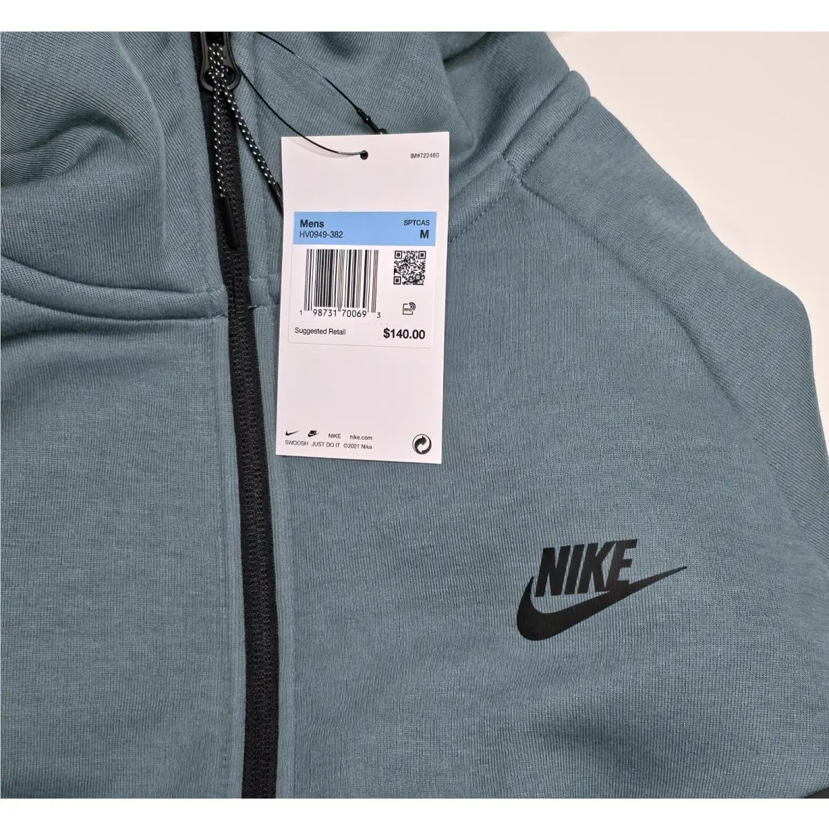 Nike clothing - Multicolor (UPC: 198731700693) 3