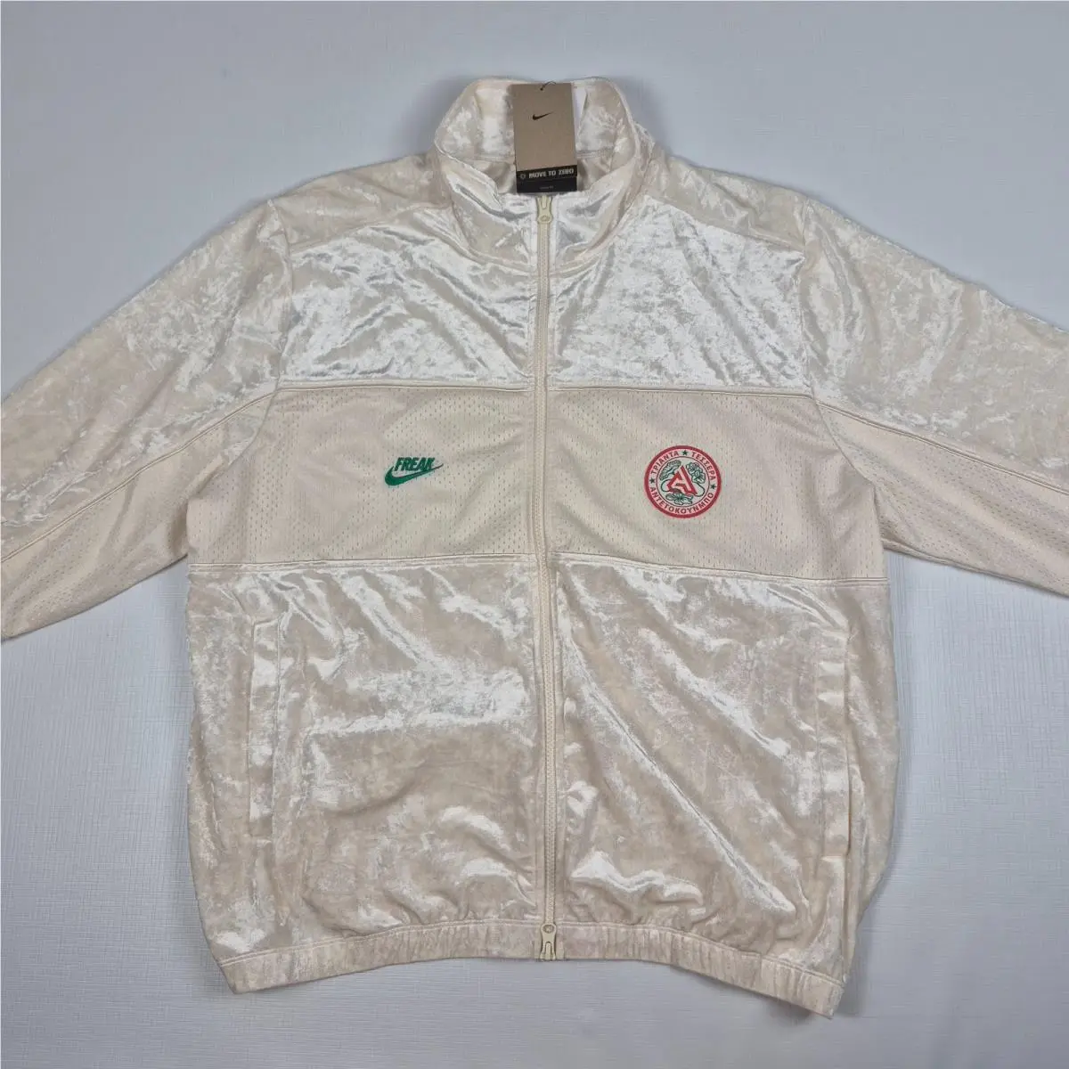 Nike clothing - GIANNI VELOUR JACKET NIKE FREAK - FB6992-110 - Ivory (UPC: 196968919604) 5