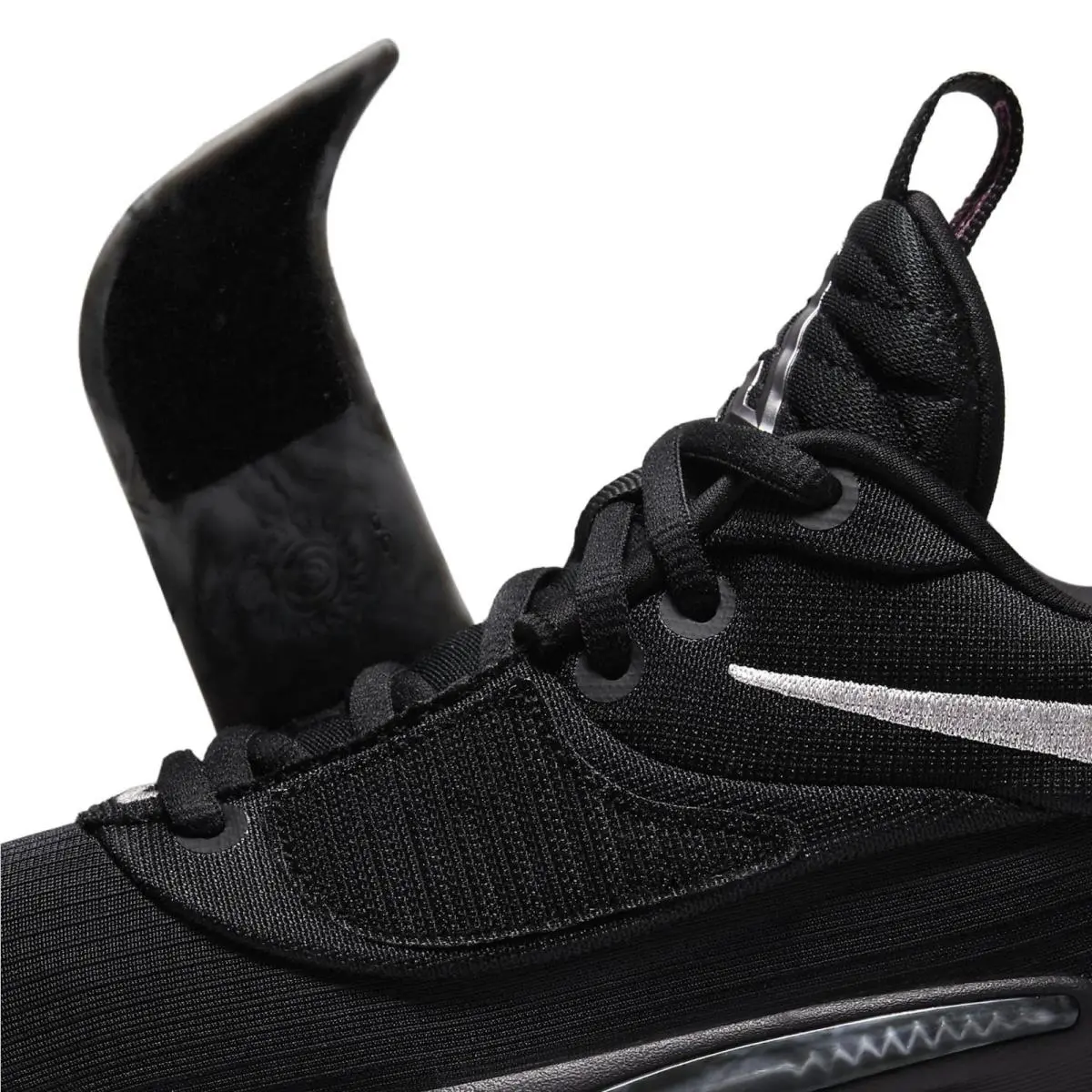 Nike shoes - Black 5