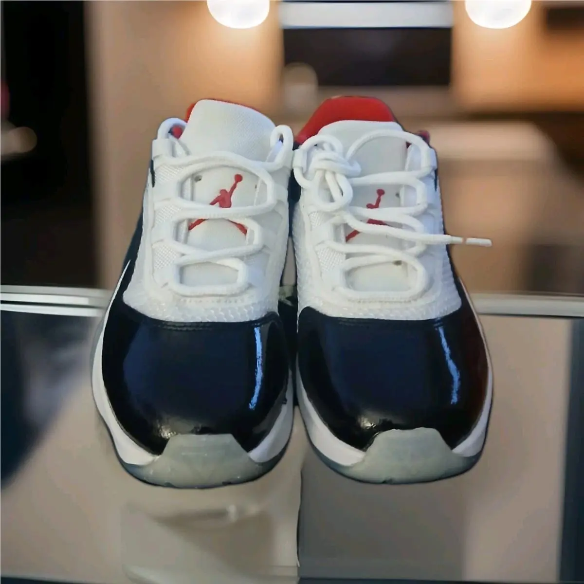 Nike Air Jordan 11CMFT Low GS White University Red-black Size 4.5y CZ0907-160