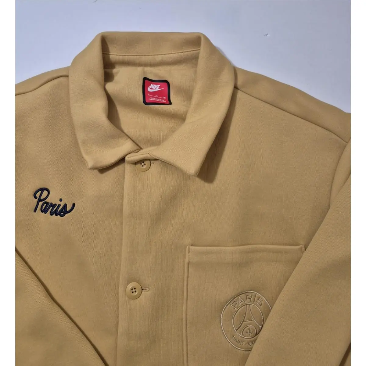 Nike clothing - Gold 8