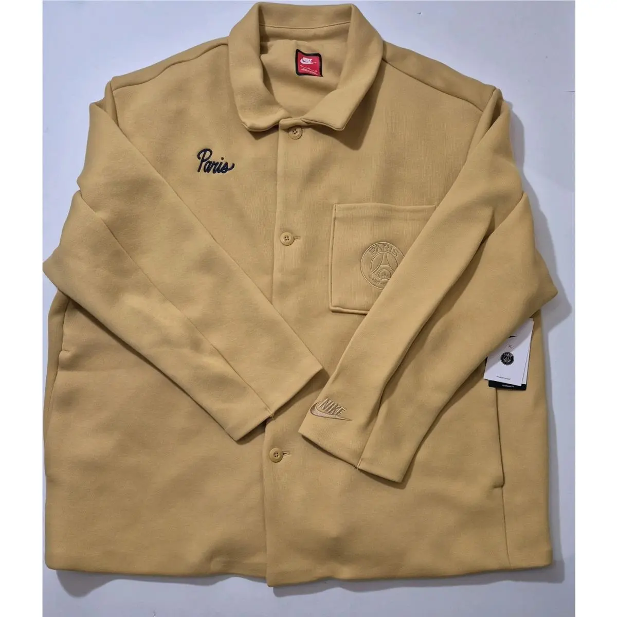 Nike clothing - Gold 11