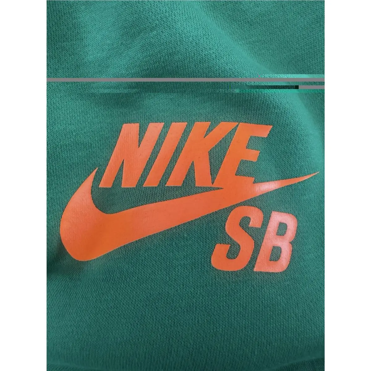 Nike clothing - Green, Manufacturer: Black (UPC: 0195868447279) 1