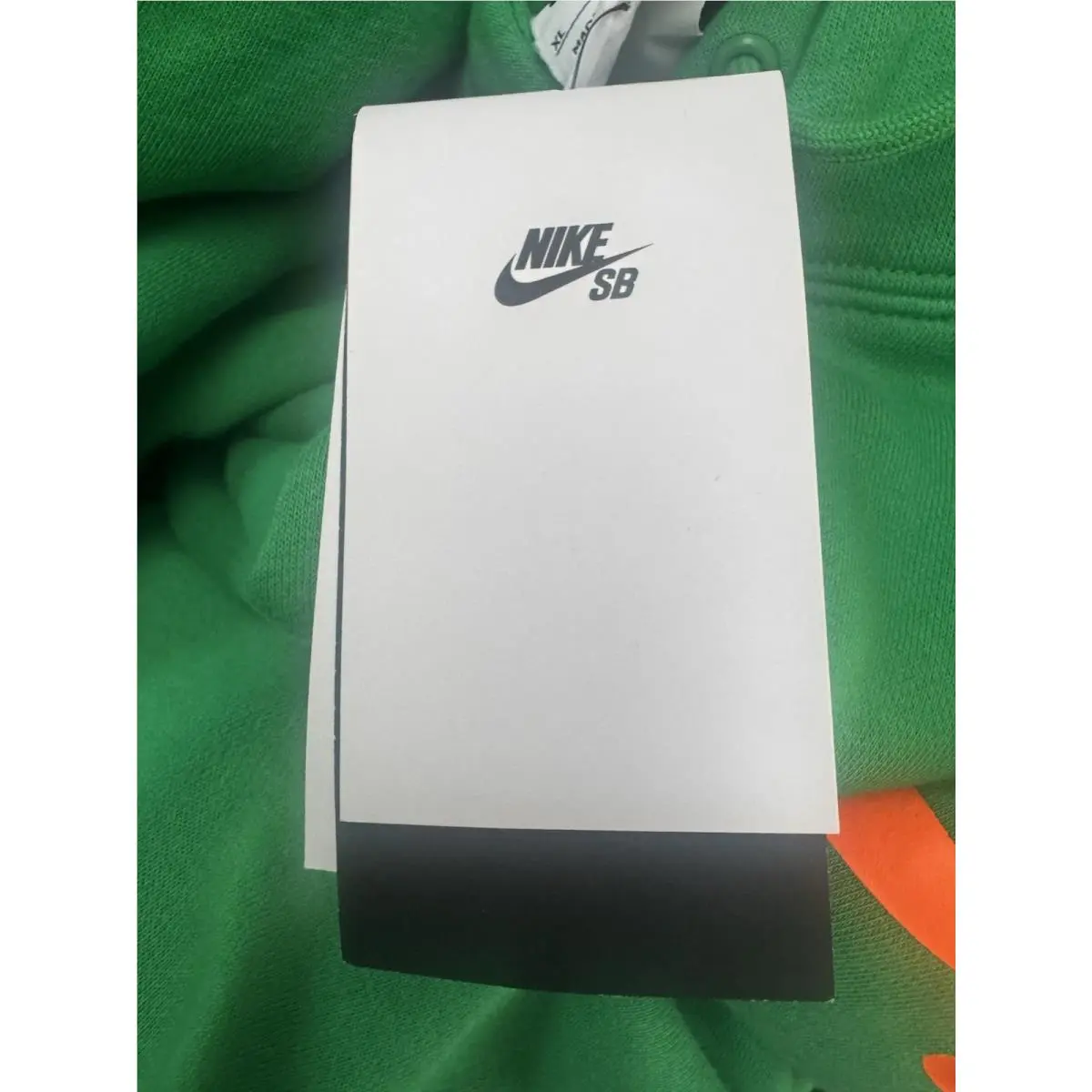 Nike clothing - Green, Manufacturer: Black (UPC: 0195868447279) 3