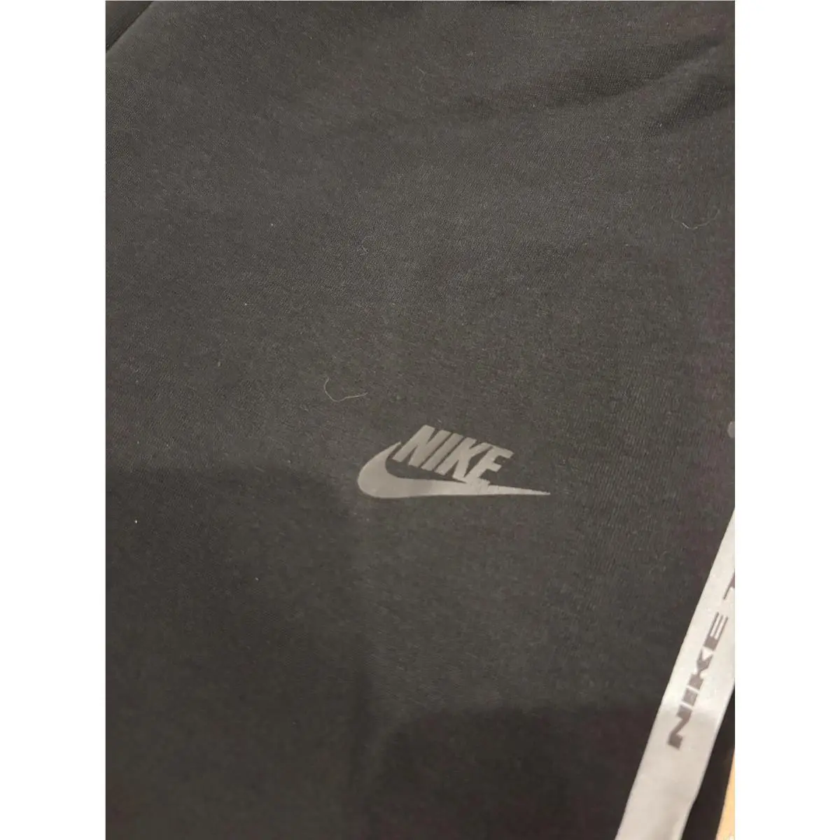 Nike clothing - Black (UPC: 198484637789) 0