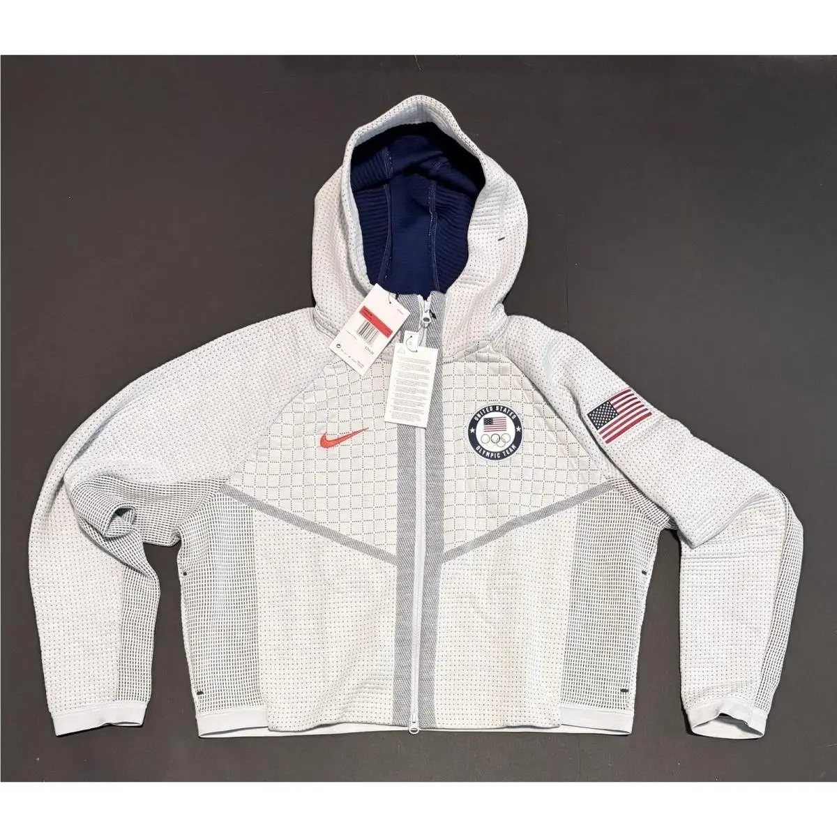 Nike clothing - Nike Tech Pack Therma Jacket - CT2582-043 - Gray (UPC: 193655047626) 17