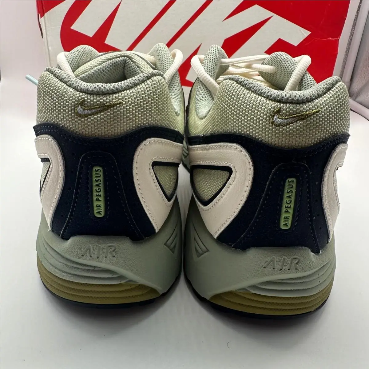 Nike shoes - Nike Air Pegasus 2005 - Air Pegasus - Green 2