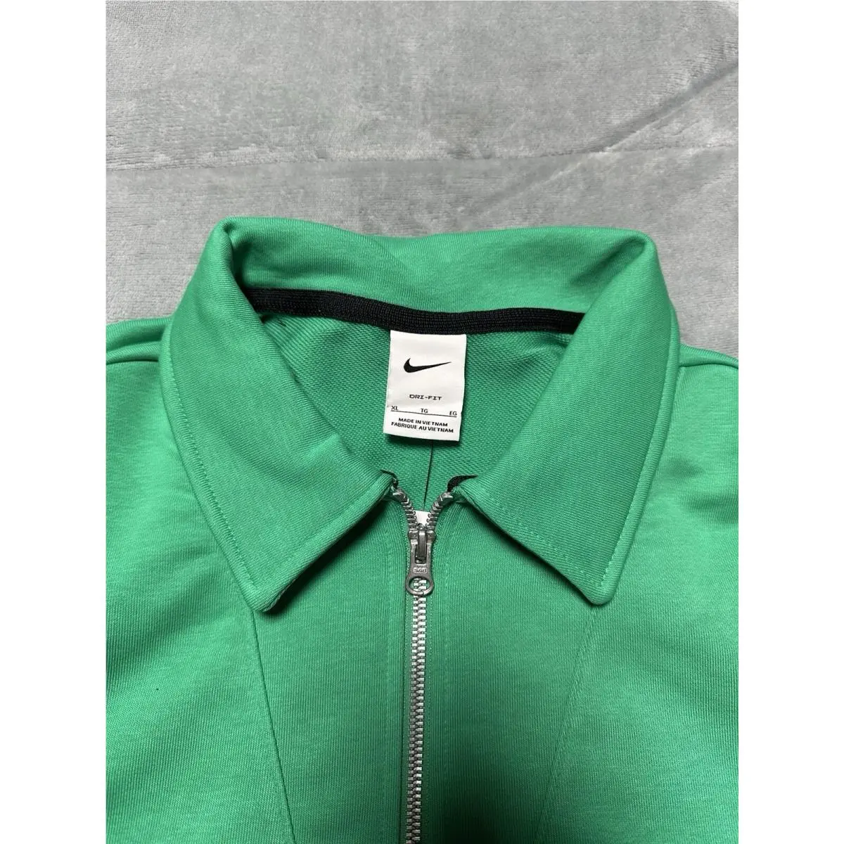 Nike clothing - Green 9