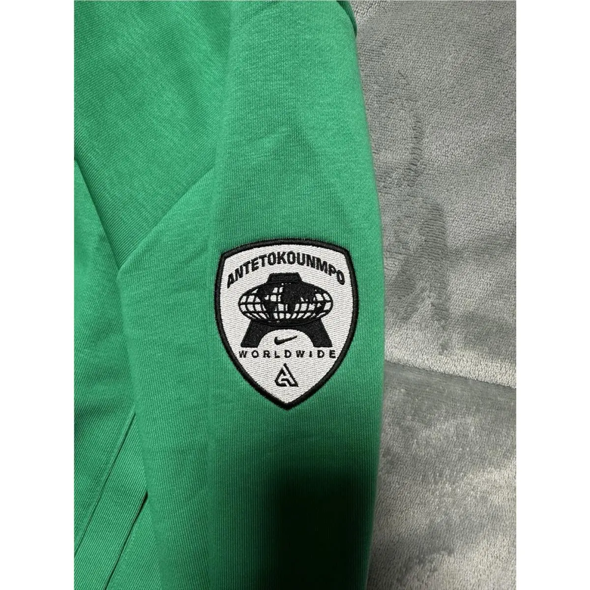 Nike clothing - Green 12
